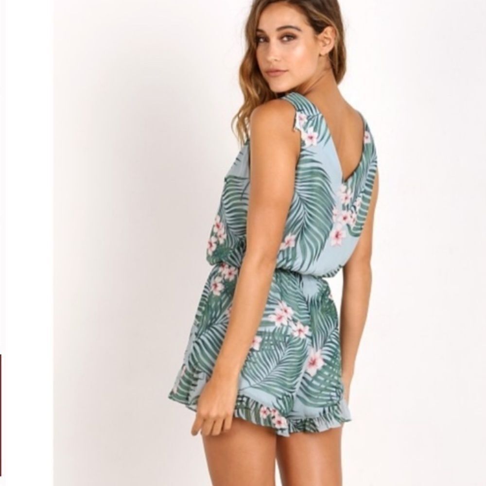 Show Me Your Mumu Riri Romper in Hanalei Dream Sz XS - Picture 3 of 11